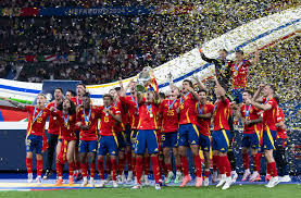 而主力前锋 而主力前锋